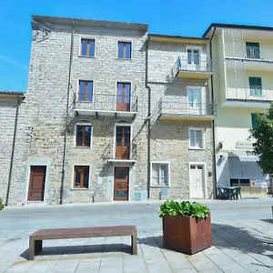 La Plaza Guest house