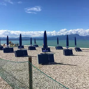 https://peschiera-summer-dream.hotelinveneto.com