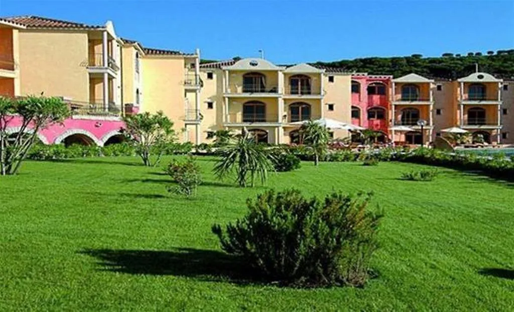 Club Esse Posada Beach Resort Palau Hotell