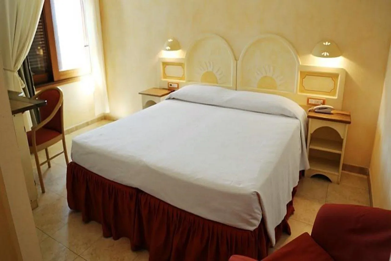 Club Esse Posada Beach Resort Palau Italy