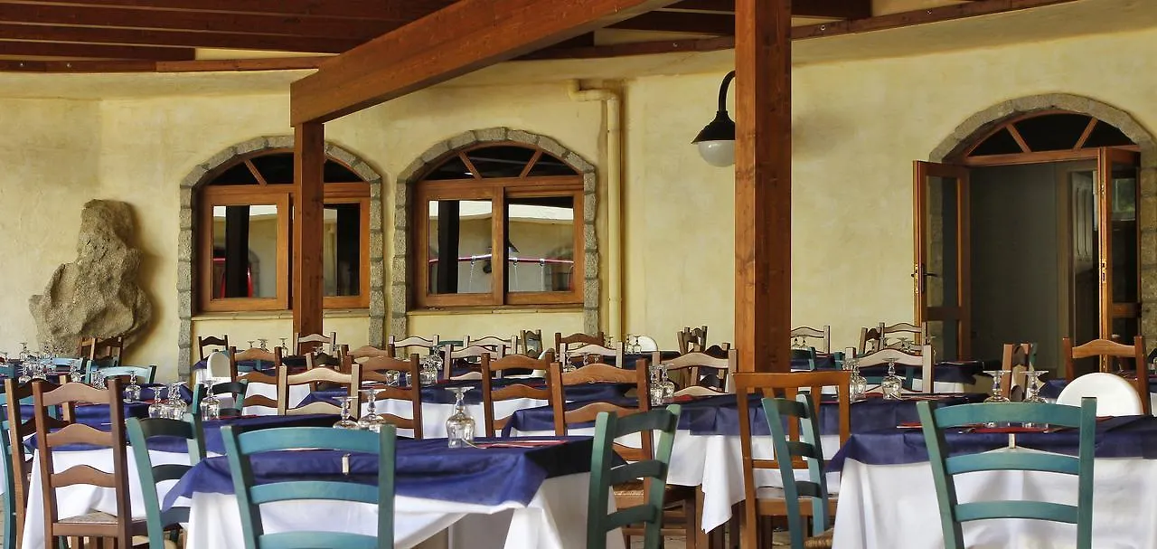 Hotell Club Esse Posada Beach Resort Palau